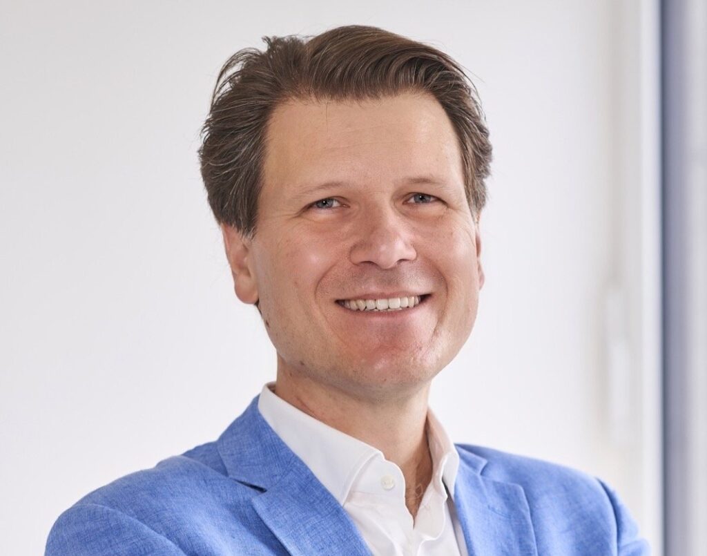 Profilbild von Prof. Dr. Constaninos Antoniou, Professour für Transportation System Engenieering an der TU München; Projektleitung des Projektes COLTOC.