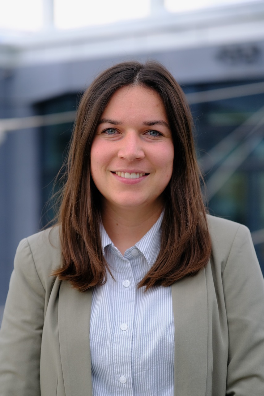 Profilbild von Lea Merk, Consultant bei MCube Consulting.